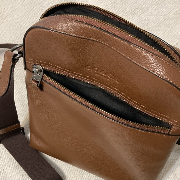 Coach Brown Leather Messenger Bag Timeless Design - Picture 8 of 8